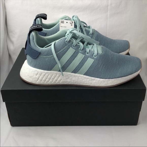 NWT Adidas NMD R2 - Picture 2 of 5